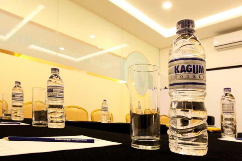 Zodiak Paskal By Kagum Hotels Bandung Exterior foto